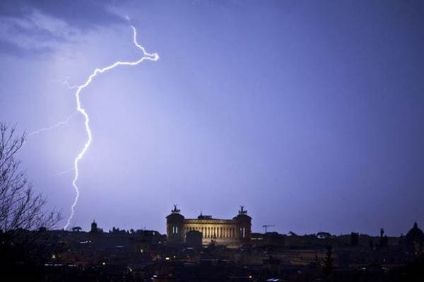 meteo-roma:-temperature-invernali,-domani-mtie,-poi-temporali